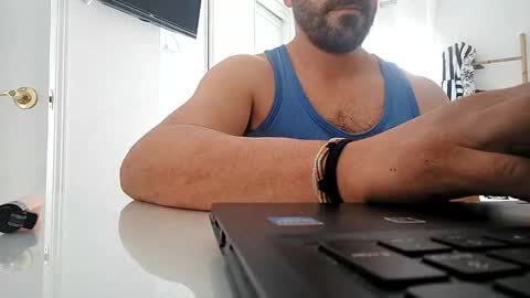 Snapshot of beerman198710 chatting on February 2025 02:24:02 PM beerman198710 online show from February 2025 02:24:02 PM