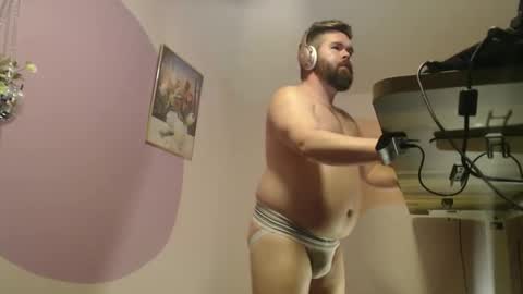 Behrbae online show from December 2025 01:46:02 AM