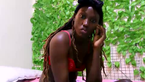 Snapshot of beib_love chatting on May 2026 05:36:02 AM beib_love online show from May 2026 05:36:02 AM