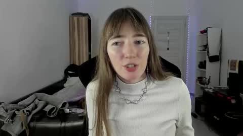 Lisa online show from September 2025 05:03:01 PM