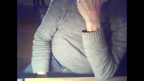 Snapshot of bekklove1 chatting on February 2025 03:41:02 PM bekklove1 online show from February 2025 03:41:02 PM
