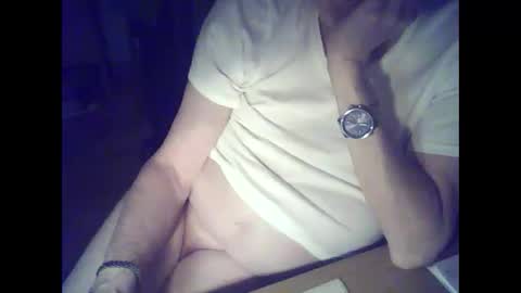 Snapshot of bekklove1 chatting on March 2025 03:34:02 AM bekklove1 online show from March 2025 03:34:02 AM