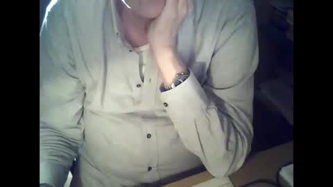 Snapshot of bekklove1 chatting on March 2025 04:14:01 PM bekklove1 online show from March 2025 04:14:01 PM