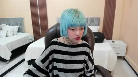 Snapshot of bela_craxkerr chatting on June 2026 01:43:02 PM Bela online show from June 2026 01:43:02 PM