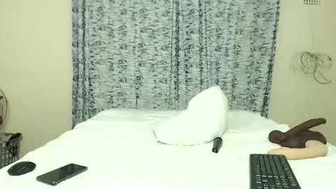 belindaxxxx online show from February 2026 04:19:01 AM