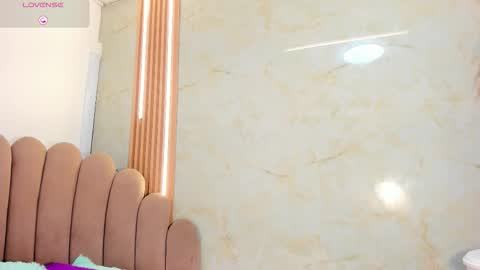 Belkilima  online show from November 2025 02:28:01 PM