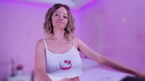 isabella online show from January 2025 10:31:02 PM