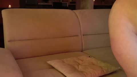 Bella online show from February 2025 11:09:02 PM