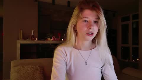 Bella online show from February 2025 03:09:02 AM