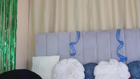 Snapshot of bella_barby chatting on December 2024 08:11:02 AM Bella online show from December 2024 08:11:02 AM