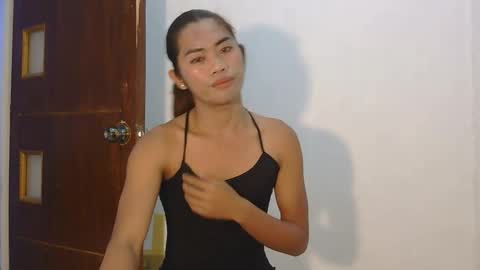 bella_bliss14 online show from November 2025 02:05:04 PM