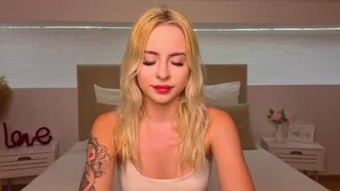 Bella online show from June 2026 08:32:02 PM