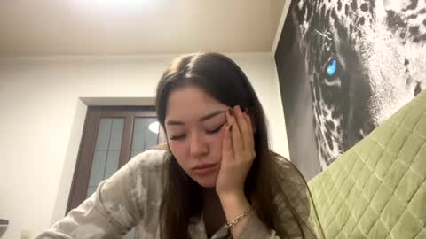 Snapshot of bella_dolletares chatting on April 2026 05:01:02 PM Hanna here Welcome online show from April 2026 05:01:02 PM