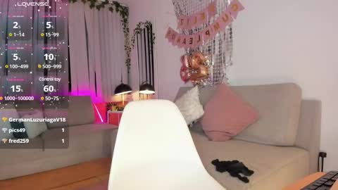 Snapshot of bella_es chatting on March 2025 02:30:02 AM Onlyfans isa bella 23 online show from March 2025 02:30:02 AM