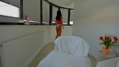 Snapshot of bella_hot77 chatting on March 2026 11:24:01 AM Anna online show from March 2026 11:24:01 AM