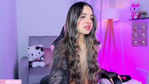 Snapshot of bella_hunteer chatting on February 2026 06:26:01 AM bella igbella hunttt online show from February 2026 06:26:01 AM