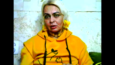 Snapshot of bella_nathalie chatting on November 2025 08:47:01 PM Bella Nathalie online show from November 2025 08:47:01 PM