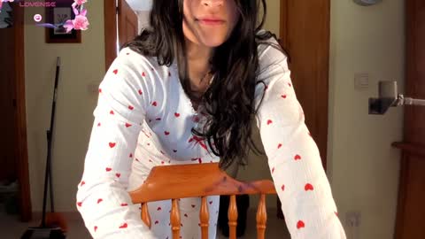 Snapshot of bella_pocahontas3 chatting on January 2025 10:29:02 AM bella_pocahontas3 online show from January 2025 10:29:02 AM