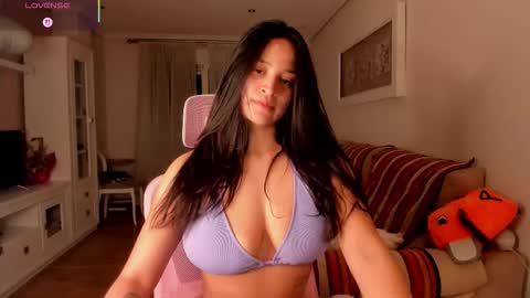 Snapshot of bella_pocahontas3 chatting on October 2025 10:26:02 PM bella_pocahontas3 online show from October 2025 10:26:02 PM