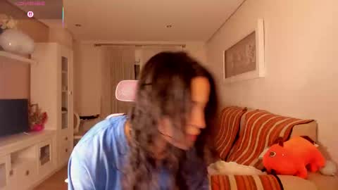 Snapshot of bella_pocahontas3 chatting on October 2025 09:17:02 PM bella_pocahontas3 online show from October 2025 09:17:02 PM