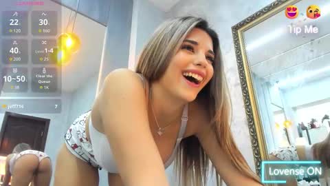 Snapshot of bella_posh chatting on October 2025 06:46:02 AM bella_posh online show from October 2025 06:46:02 AM