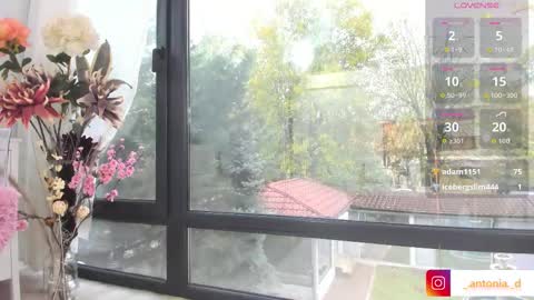 Snapshot of bella_posh chatting on November 2025 06:12:01 AM bella_posh online show from November 2025 06:12:01 AM