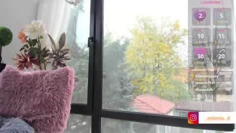 Snapshot of bella_posh chatting on November 2025 09:42:01 AM bella_posh online show from November 2025 09:42:01 AM