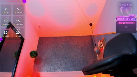 Snapshot of bella_salvatore chatting on December 2024 08:29:01 PM     online show from December 2024 08:29:01 PM