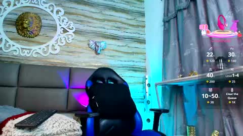 Snapshot of bella_salvatore chatting on October 2025 04:53:02 AM     online show from October 2025 04:53:02 AM