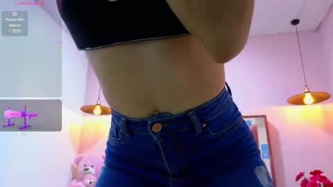 Bella online show from February 2025 03:47:02 AM