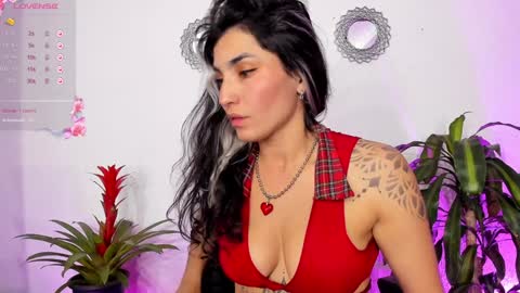 Bella online show from January 2025 11:34:02 PM