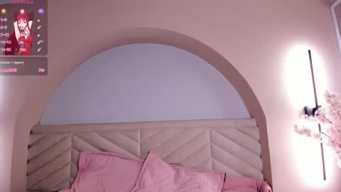 Snapshot of bella_williiams_ chatting on April 2026 12:10:01 PM Bella online show from April 2026 12:10:01 PM