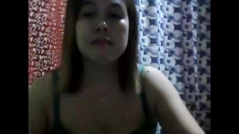 bellaalle online show from October 2025 01:04:02 PM