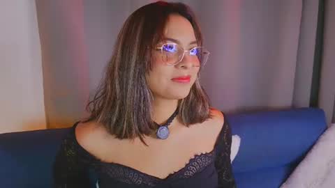 Snapshot of bellabeth_ chatting on June 2026 04:35:02 AM Betsy online show from June 2026 04:35:02 AM