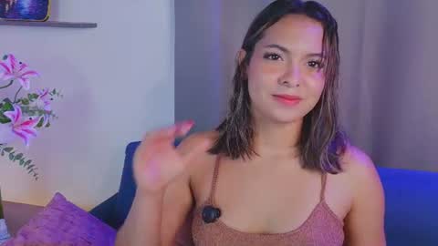 Snapshot of bellabeth_ chatting on July 2026 05:29:01 AM Betsy online show from July 2026 05:29:01 AM
