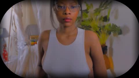 Bellah Blakes-Sarah Scrumptious Lee online show from September 2025 02:13:02 AM