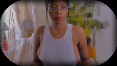Bellah Blakes-Sarah Scrumptious Lee online show from September 2025 03:36:01 PM