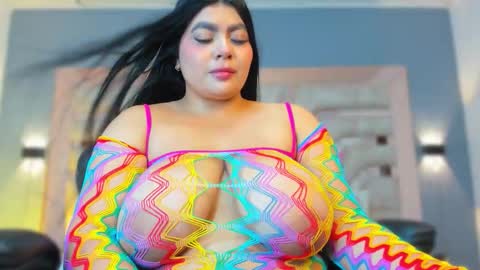bellaboobs_ online show from September 2025 07:39:02 PM