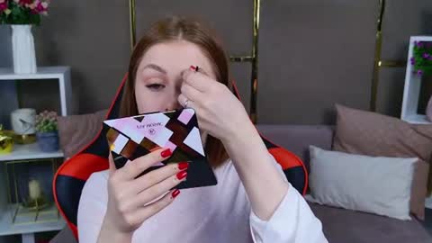 bellacandys online show from June 2026 01:43:02 AM