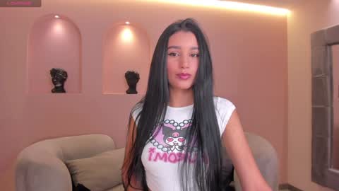 Snapshot of bellacarteer_ chatting on January 2025 12:26:01 PM Bella C online show from January 2025 12:26:01 PM