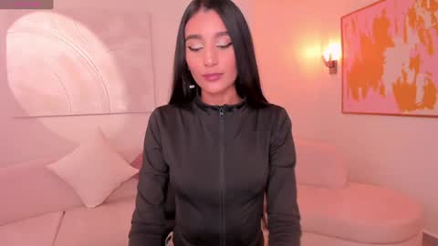 Snapshot of bellacarteer_ chatting on January 2025 11:55:01 AM Bella C online show from January 2025 11:55:01 AM