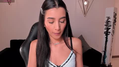 Snapshot of bellacarteer_ chatting on October 2025 11:28:02 AM Bella C online show from October 2025 11:28:02 AM