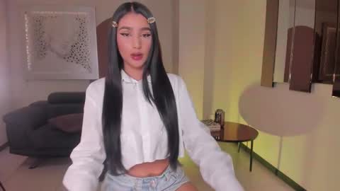 Snapshot of bellacarteer_ chatting on November 2025 08:08:01 PM Bella C online show from November 2025 08:08:01 PM