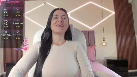 Bella Clair online show from April 2026 02:53:01 PM