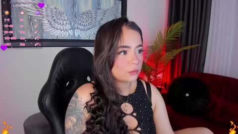 Snapshot of belladiamond18 chatting on March 2025 02:36:01 AM TELL ME GODDESS NEXT Transmission 01122024 9PM TO 4AMColombian hour THANKS Follow me online show from March 2025 02:36:01 AM