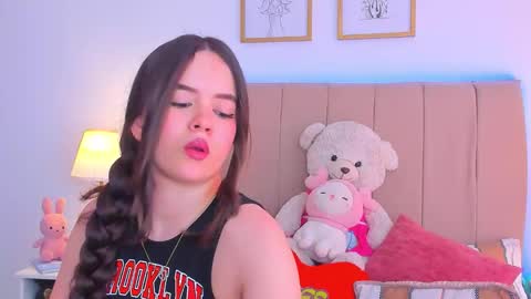 Snapshot of bellafontana chatting on March 2026 05:42:02 PM BellaFontana online show from March 2026 05:42:02 PM