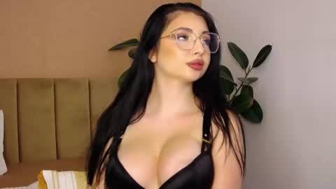 Snapshot of bellahere chatting on July 2026 09:27:01 AM Diana online show from July 2026 09:27:01 AM