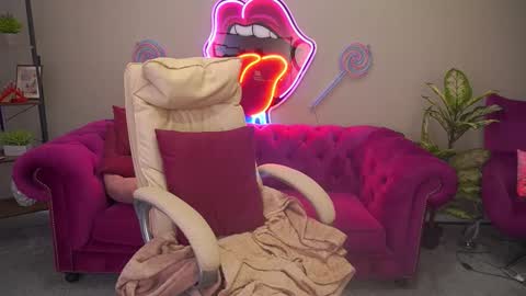 Snapshot of bellalapetit chatting on March 2026 03:29:01 PM Bella online show from March 2026 03:29:01 PM