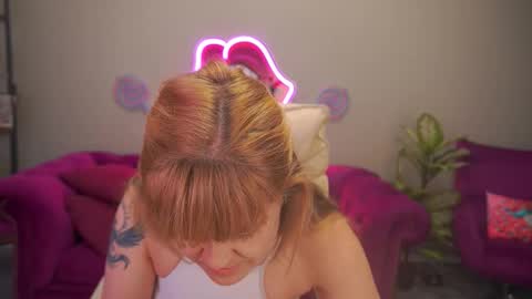 Snapshot of bellalapetit chatting on March 2026 03:33:01 PM Bella online show from March 2026 03:33:01 PM