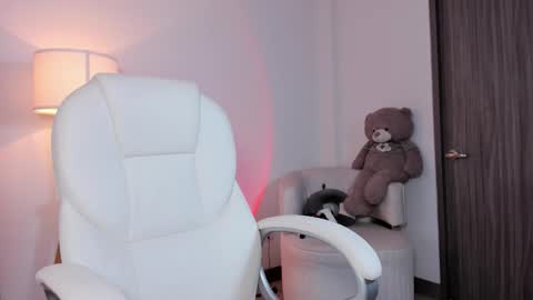 Bella Mia online show from February 2026 05:43:02 PM